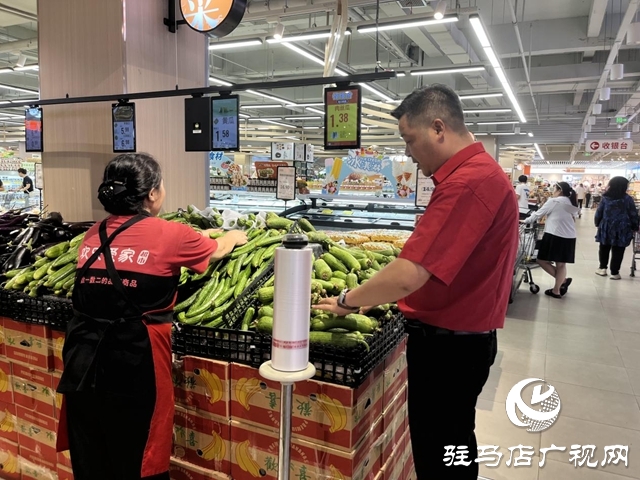 高溫下的“菜籃子”：商超供應(yīng)足 檢測嚴 市民餐桌有保障