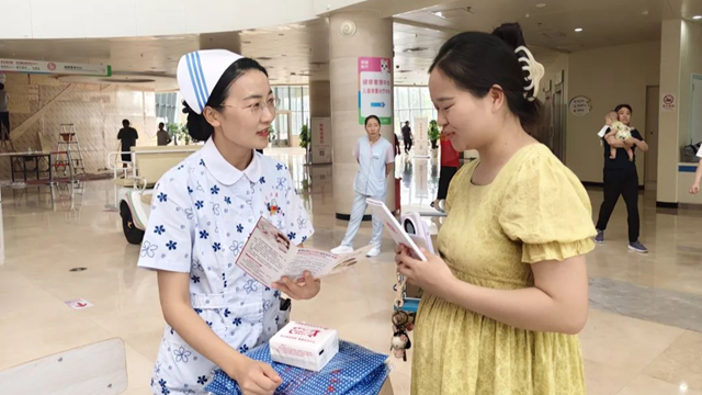 支持母乳喂養(yǎng) 呵護(hù)健康未來——駐馬店市中心醫(yī)院開展世界母乳喂養(yǎng)周系列活動(dòng)