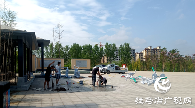 確山縣住建局：健身器材就位 市民健身有新 “裝備”