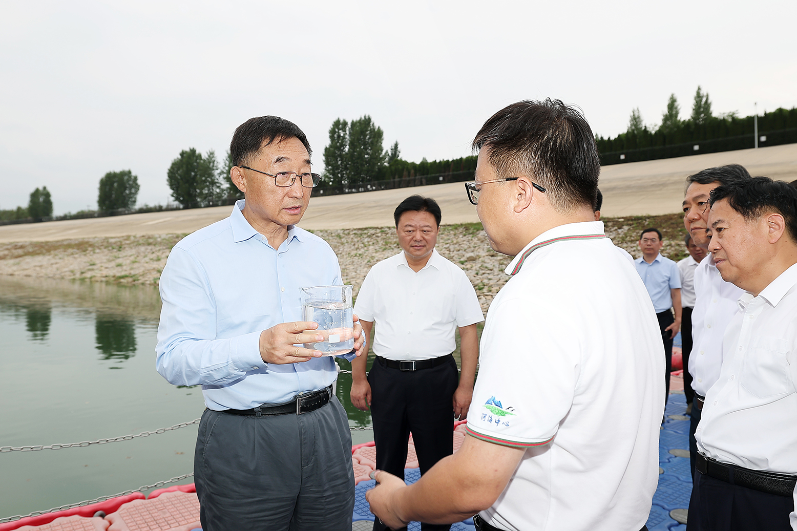 劉寧到鎮(zhèn)平縣淅川縣調(diào)研