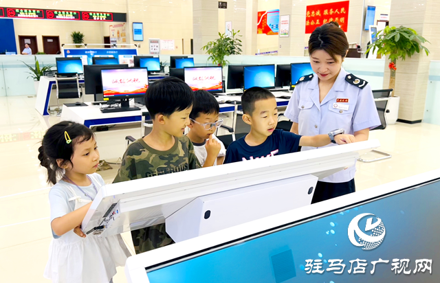 駐馬店市城鄉(xiāng)一體化示范區(qū)稅務(wù)局開(kāi)展暑期稅收體驗(yàn)課活動(dòng)
