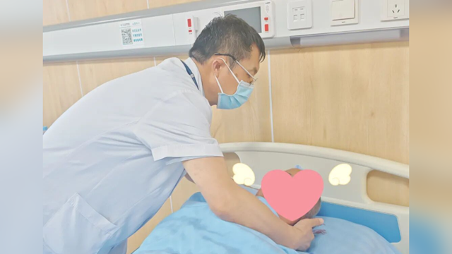  鄭州大學附屬腦病醫(yī)院（駐馬店市第二人民醫(yī)院）：千里求醫(yī)，十年病痛終得治！這位新疆大哥為何成了駐馬店醫(yī)院的“代言人”？