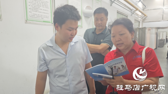 守護(hù)校園開學(xué)季，擰緊燃?xì)獍踩y豫南燃?xì)忾_展校園燃?xì)獍踩髾z查 