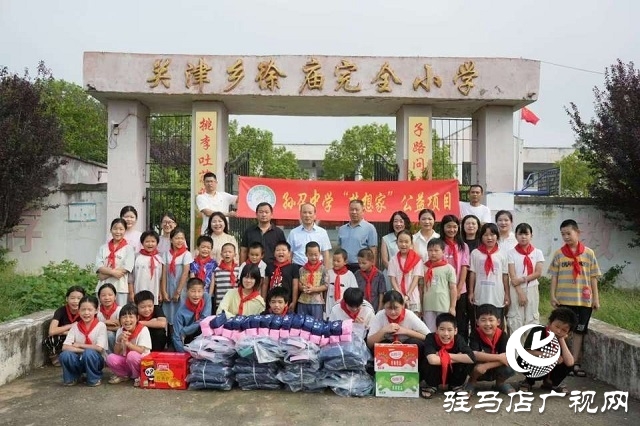 新蔡縣孫召中學(xué):用愛(ài)編織的絲線縫補(bǔ)校園夢(mèng)想的衣裳
