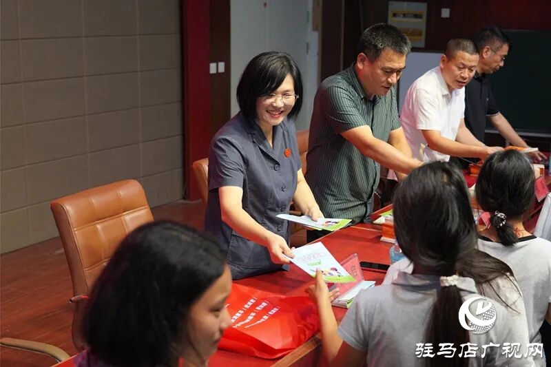 平輿縣人民法院：當(dāng)“哪吒”遇上開(kāi)學(xué)第一課，含“法”量100%！