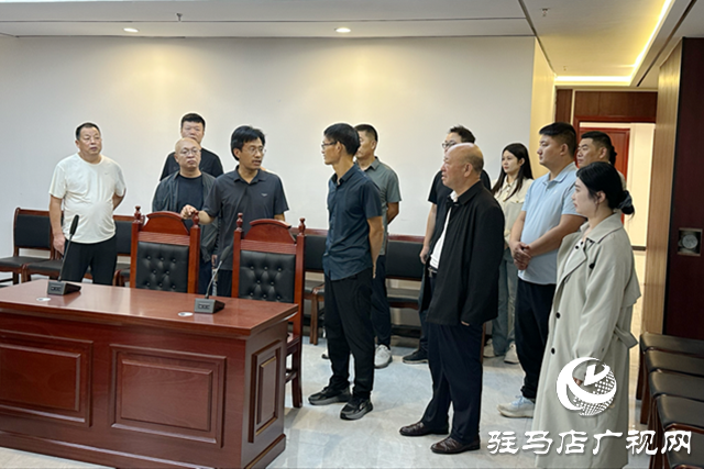 驛城區(qū)舉辦“綜治中心開放日”活動(dòng)