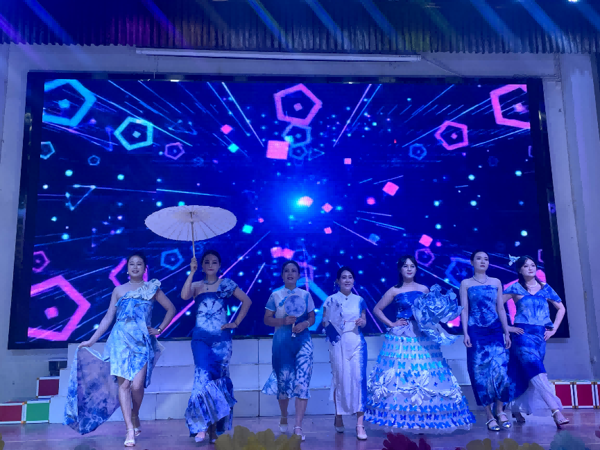 駐馬店市實驗幼兒園開展2025年教師節(jié)暨建園六十周年表彰大會