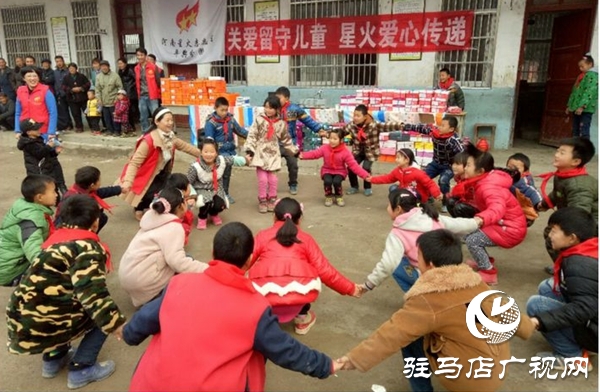 【育見(jiàn)新力量】平輿縣第四幼兒園副園長(zhǎng)張春煥：28年幼教堅(jiān)守 以愛(ài)與奉獻(xiàn)點(diǎn)亮童心