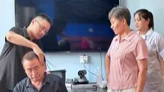  “健康中原行•大醫(yī)獻(xiàn)愛心”駐馬店市中醫(yī)院骨病科健康科普巡講團隊走進基層醫(yī)院