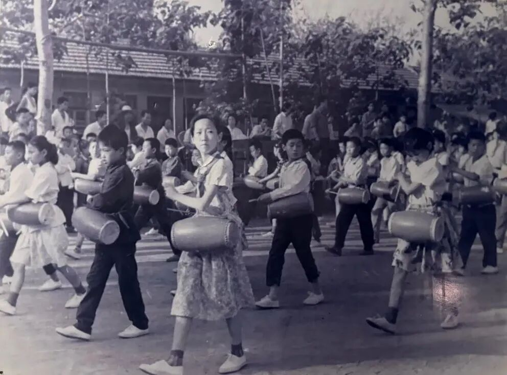  “六秩育幸福 桃李競(jìng)芬芳”——喜迎駐馬店實(shí)驗(yàn)小學(xué)建校60周年