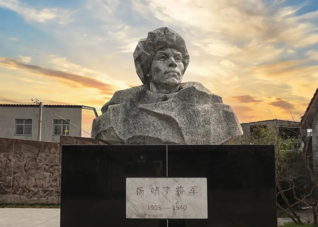 線上展｜銘記烽火鑄忠魂 藝韻傳薪頌英雄——駐馬店市紀(jì)念抗戰(zhàn)勝利80周年、楊靖宇將軍誕辰120周年美術(shù)書法攝影藝術(shù)展（五）