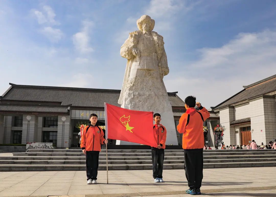 線上展｜銘記烽火鑄忠魂 藝韻傳薪頌英雄——駐馬店市紀(jì)念抗戰(zhàn)勝利80周年、楊靖宇將軍誕辰120周年美術(shù)書法攝影藝術(shù)展（五）