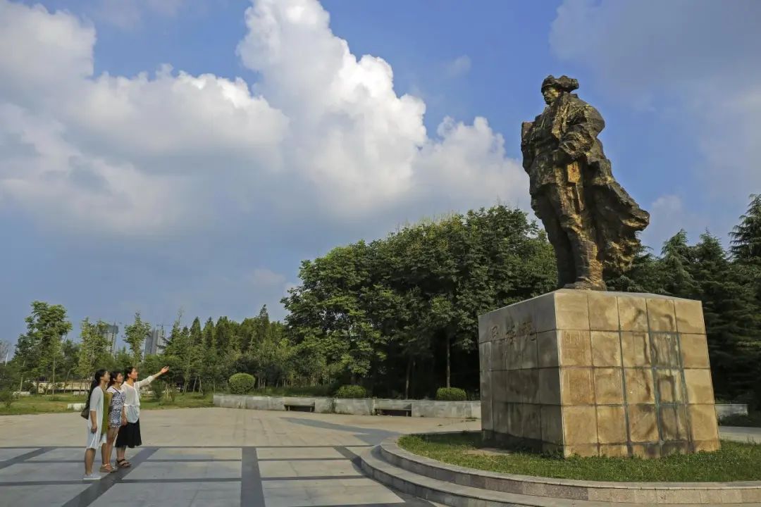 線上展｜銘記烽火鑄忠魂 藝韻傳薪頌英雄——駐馬店市紀(jì)念抗戰(zhàn)勝利80周年、楊靖宇將軍誕辰120周年美術(shù)書法攝影藝術(shù)展（五）