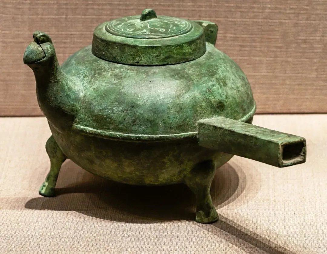 文博日歷丨一盉（hé）在手，濃淡皆適宜