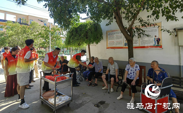 【天中光榮榜】王俊峰：十年堅守公益路 愛心傾灑困難群眾