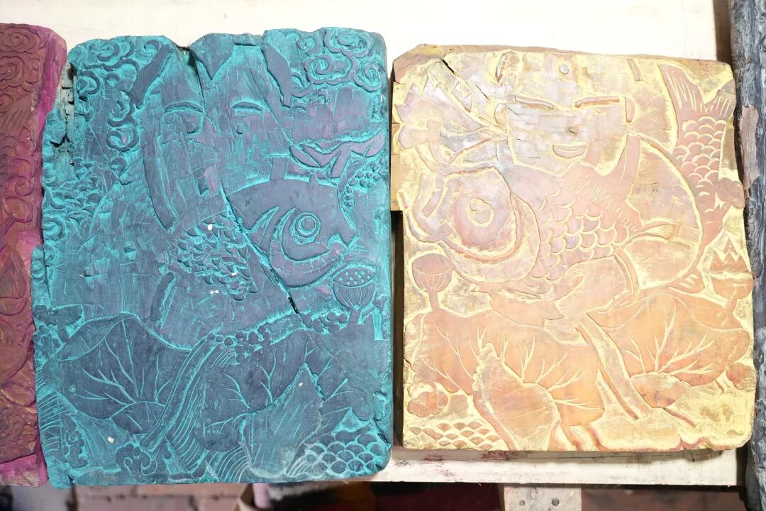 縣區(qū)動(dòng)態(tài)|92歲省級(jí)非遺傳承人李傳清 以刀為筆刻繪“德勝祥”年畫新韻