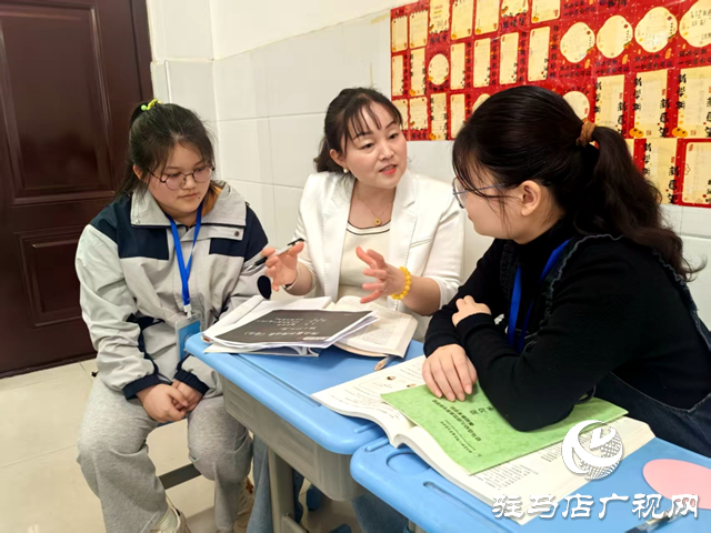 遇見新力量丨吳艷麗：三尺講臺映初心 平凡堅守見精神