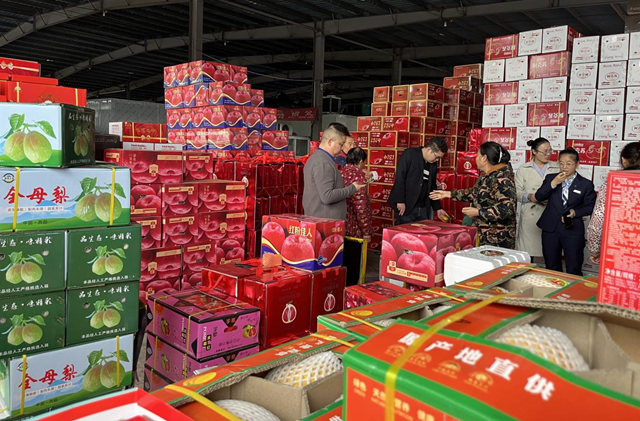 “雙節(jié)”將至 應節(jié)商品熱銷