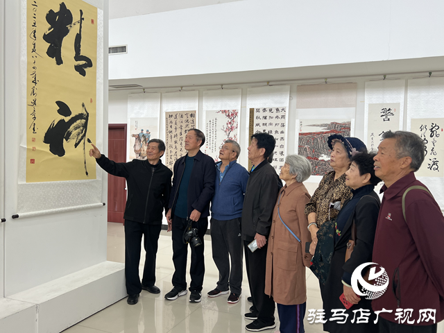 駐馬店市老年書畫作品展開幕 紀念抗日戰(zhàn)爭勝利80周年