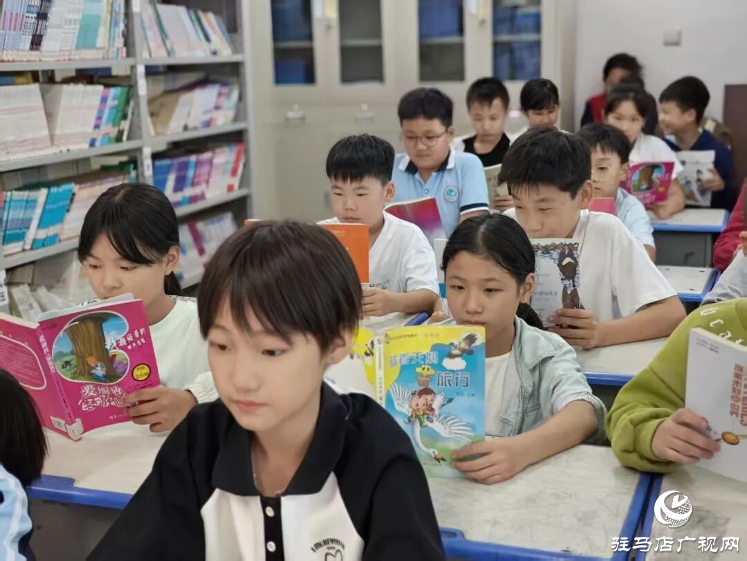 正陽縣中小學(xué)多維發(fā)力推進全民閱讀 書香滿溢賦能成長