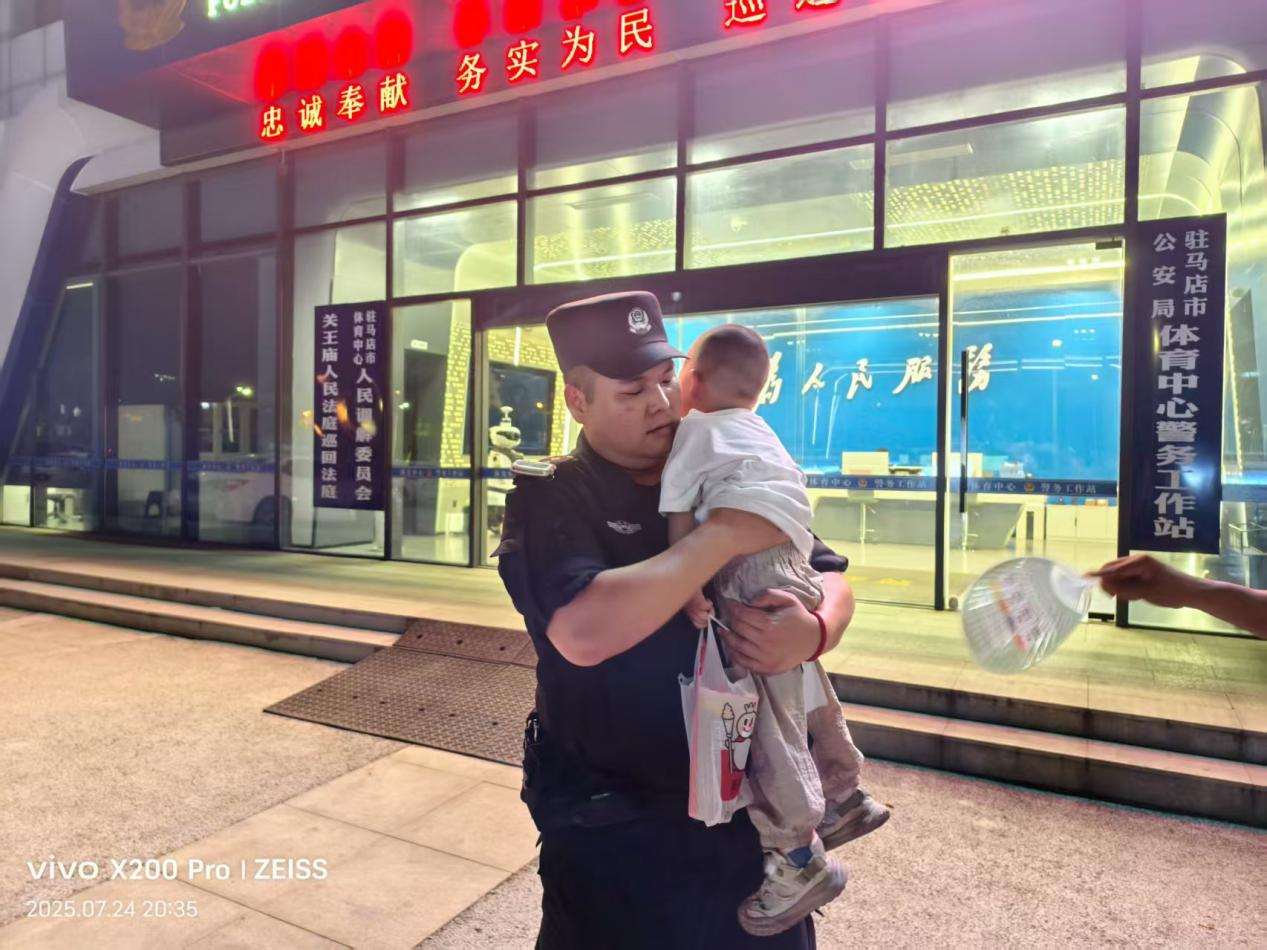 焦榮舉：從優(yōu)秀士兵到警營(yíng)先鋒，用心用情守護(hù)一方平安