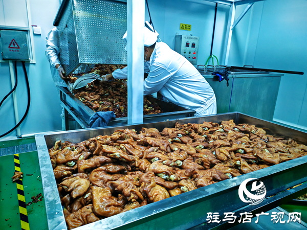 平輿縣東皇街道劉凡社區(qū)：省級(jí)非遺辣半蹄“鹵”出共富路