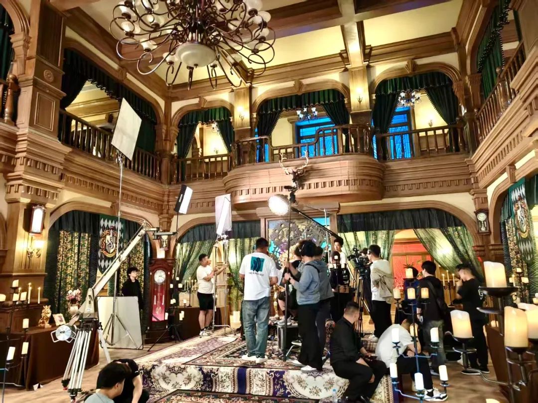 從“刷劇”到“打卡”，文旅微短劇的6.96億流量密碼