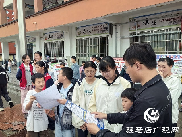 新蔡縣佛閣寺鎮(zhèn)舉辦“全國科普月”之科普進校園活動