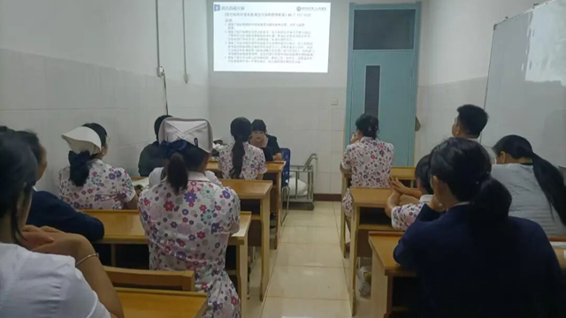 筑牢感控防線，守護純真笑容——駐馬店市第一人民醫(yī)院兒童康復科開展感染預防與控制知識培訓