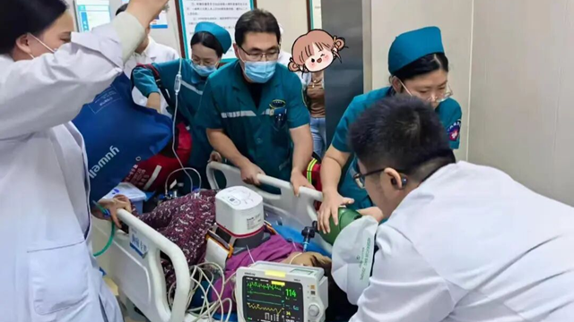  驚心動(dòng)魄！一患者突發(fā)心臟驟停，駐馬店市中醫(yī)院上演生死營(yíng)救