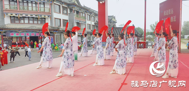 雙節(jié)同慶！駐馬店市“驛站華章 舞韻國慶”專場文藝匯演燃情上演