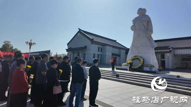 駐馬店市第十八初級(jí)中學(xué)開展“行走的思政課”實(shí)踐活動(dòng)