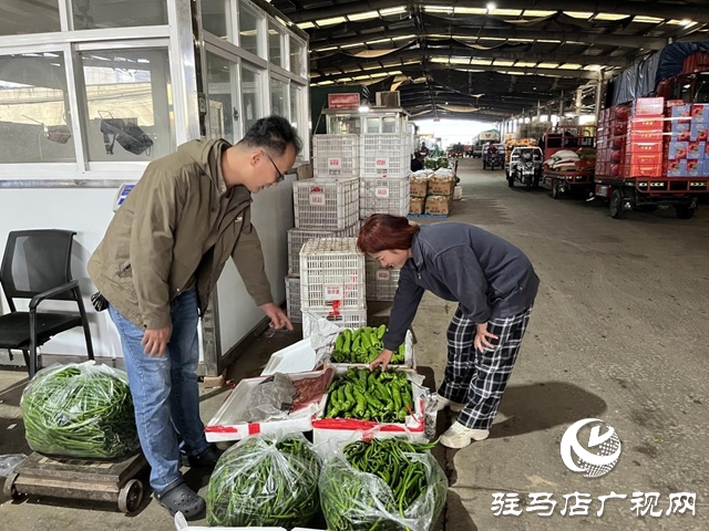 駐馬店市眾信農(nóng)副產(chǎn)品綜合批發(fā)市場：筑牢“雙節(jié)”蔬菜、水果保供防線