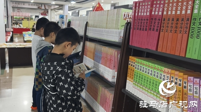 國(guó)慶假期 來(lái)書店過(guò)個(gè)“書式”假期