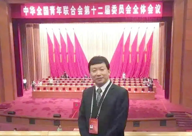 確山一高百年校慶：詩歌與藝術共鳴的歷史時刻