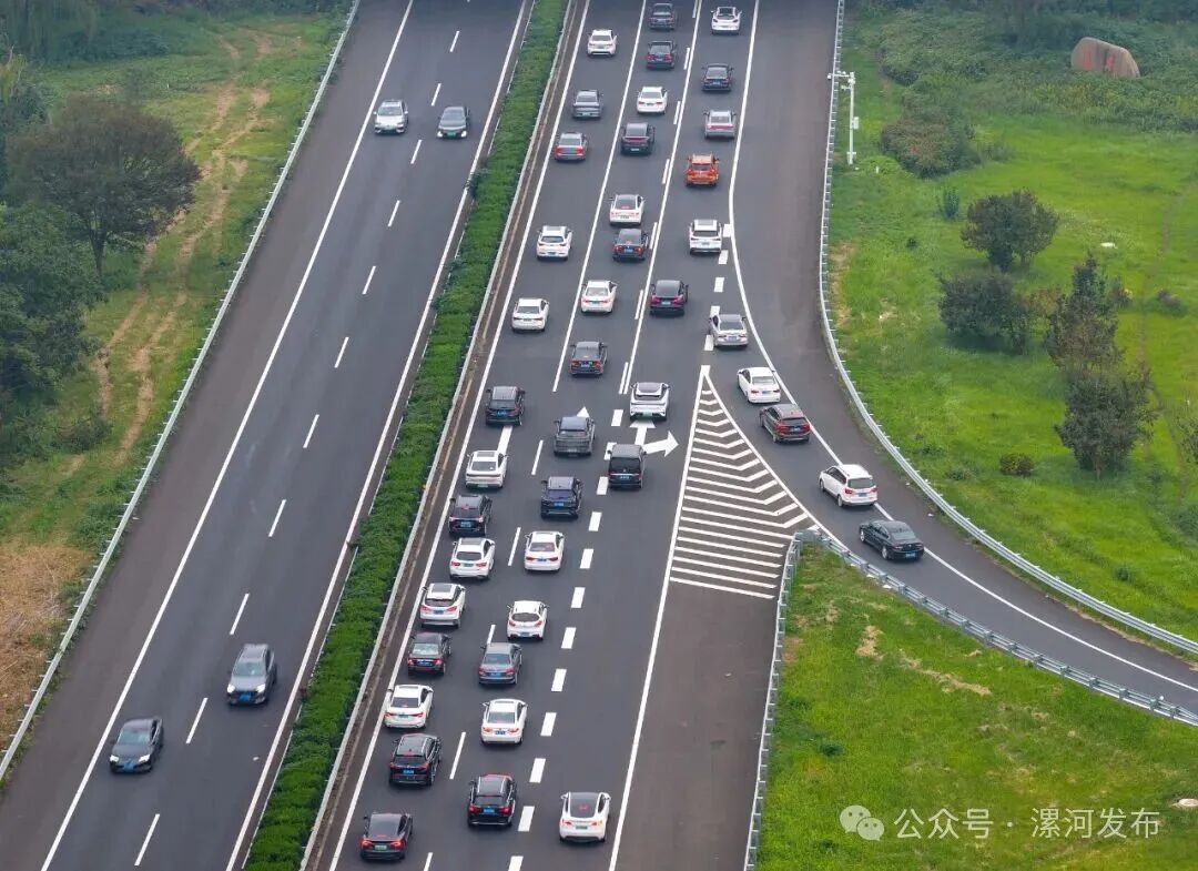 前方堵“紅”了怎么辦？注意這些路段，自駕返程必看→
