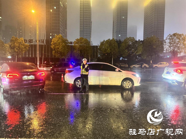  堅(jiān)守“警”色護(hù)平安！示范區(qū)交警圓滿完成雙節(jié)交通安保任務(wù)