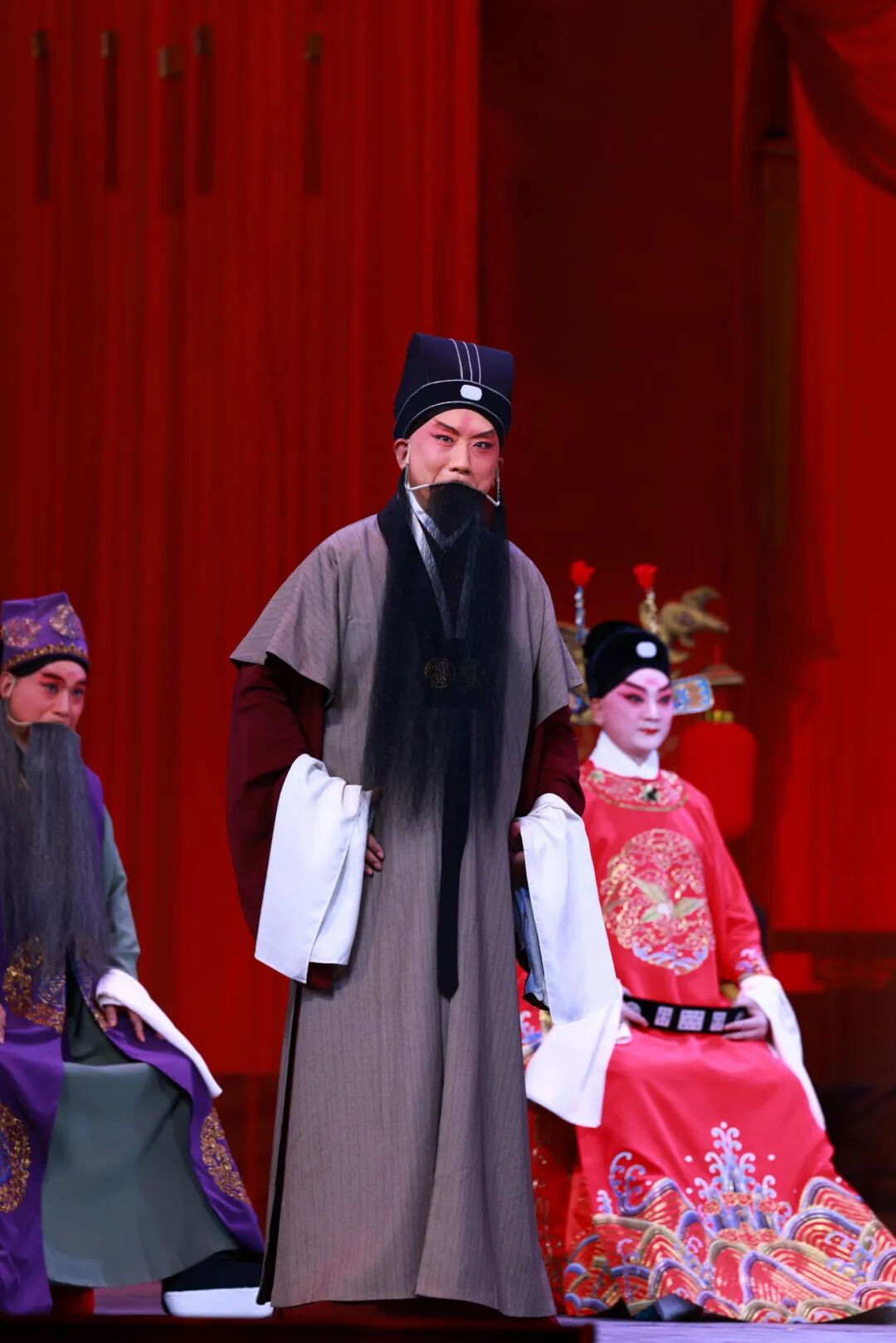 文華獎(jiǎng)參評(píng)劇目《團(tuán)圓之后》在四川宜賓上演，經(jīng)典新編彰顯京劇藝術(shù)魅力