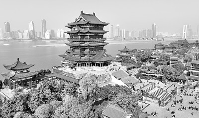 王勃送杜少府詩的高城遠(yuǎn)望