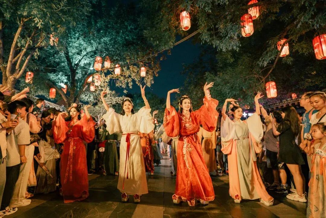 有一種浪漫，叫汴菊！