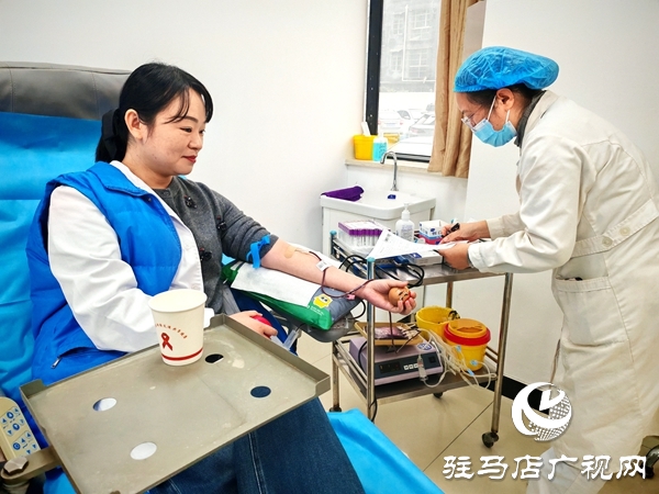 平輿縣人民醫(yī)院內(nèi)的駐馬店市中心血站獻血屋正式啟用 “醫(yī)療+公益”陣地搭起愛心橋梁