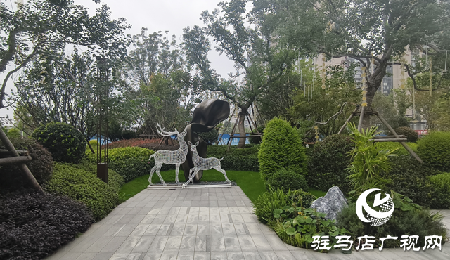 駐馬店媒體團(tuán)赴南陽(yáng)考察鑫聯(lián)置業(yè) 為即將入市的鑫匯云墅“尋跡品質(zhì)”?