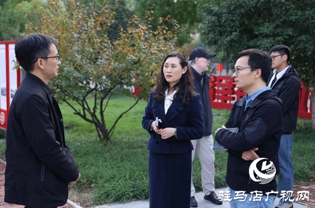中國教育報刊社一行到駐馬店職業(yè)技術(shù)學院參觀調(diào)研