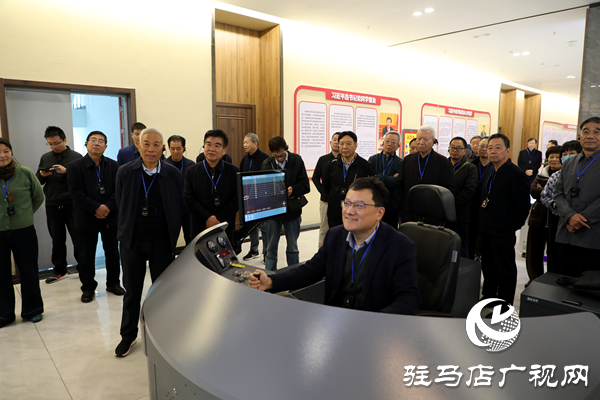漯河市老科協(xié)赴平輿縣壩道工程醫(yī)院開展考察交流活動(dòng)