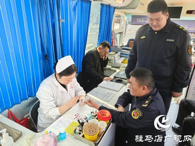 開發(fā)區(qū)城市管理事務(wù)中心開展無償獻血活動