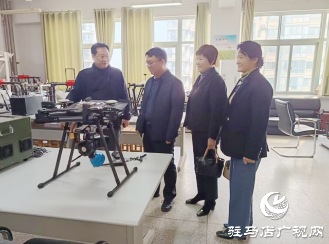 駐馬店幼兒師范高等專科學(xué)校校長李柯一行赴企業(yè)開展低空經(jīng)濟專業(yè)設(shè)置考察交流