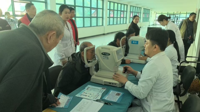 國網(wǎng)駐馬店供電公司:情暖金秋 歡度重陽