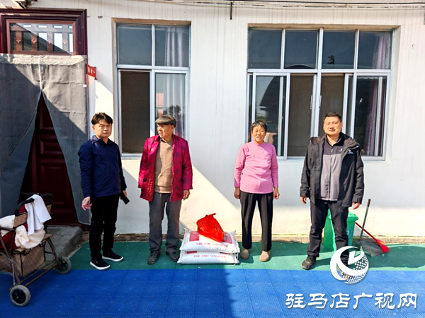 平輿縣十字路鄉(xiāng)：“銀發(fā)”黨員守初心，點(diǎn)滴善舉傳遞人間溫暖