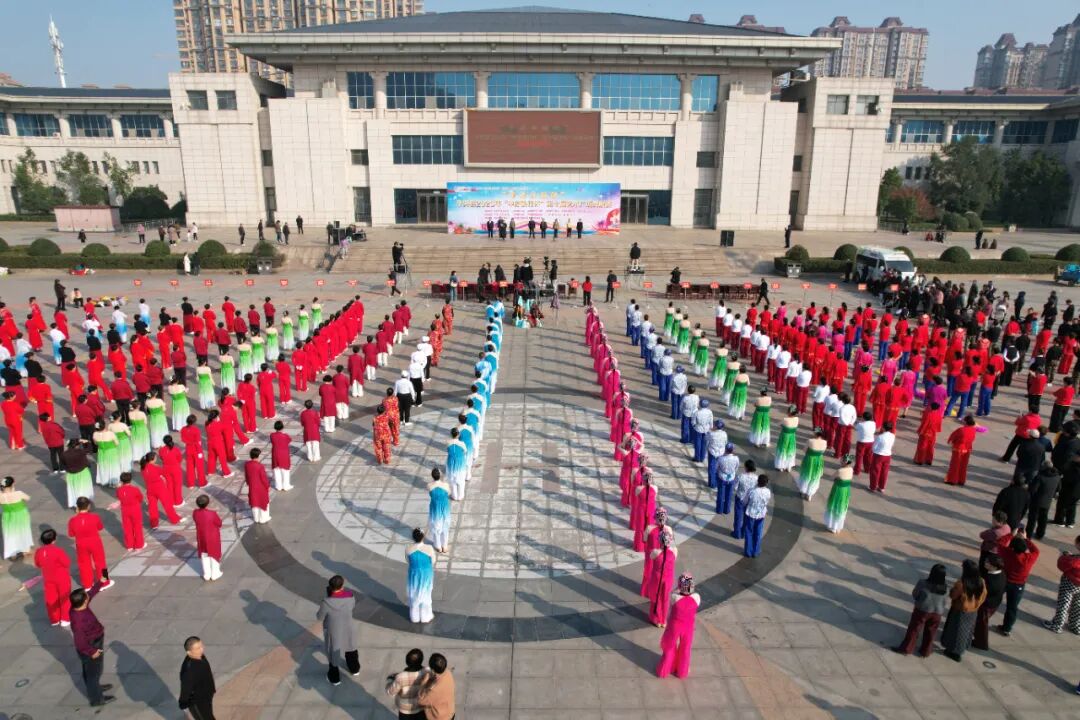 縣區(qū)動(dòng)態(tài) | 平輿縣2025年 “中原銀行杯” 第十屆藝術(shù)廣場舞展演圓滿落幕