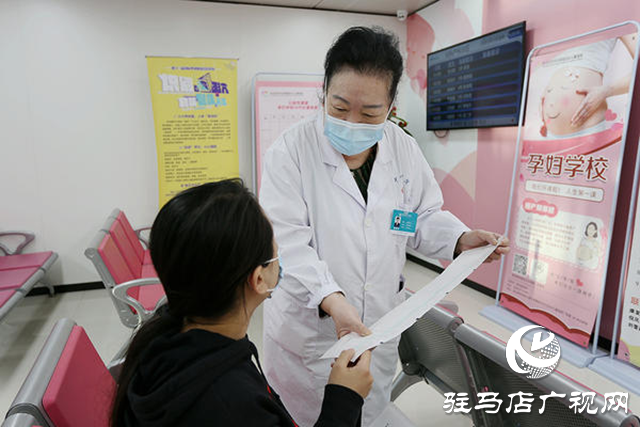 五十一載接生八萬嬰兒 古稀醫(yī)生張梅月被譽(yù)“天中林巧稚”